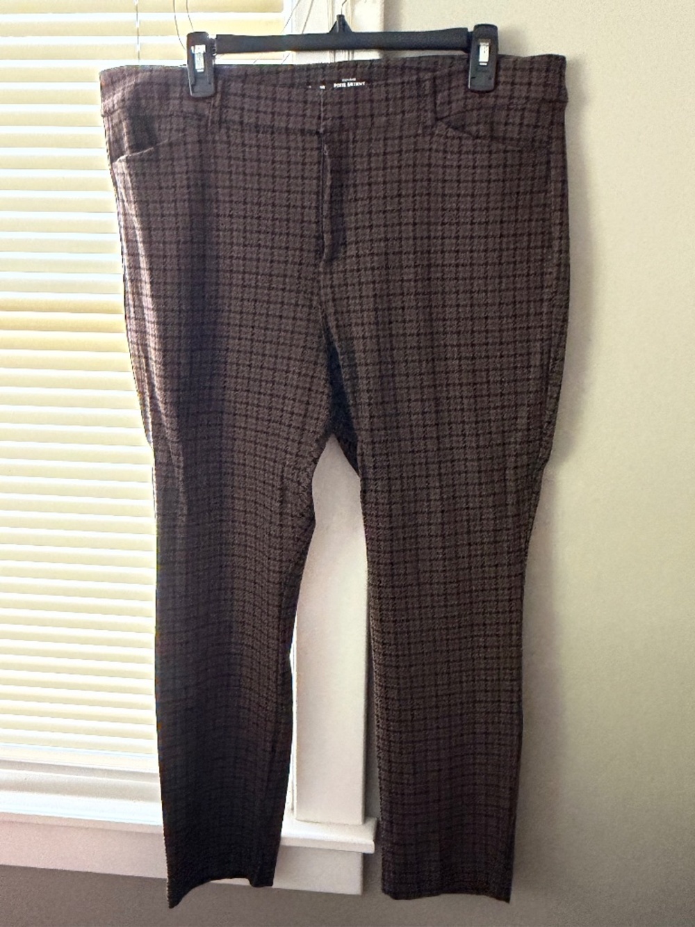 Old Navy Pixie Work pants